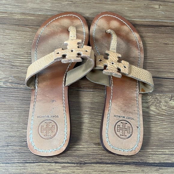 Tory Burch Moore Tan Leather Flip Flops Sandals Women’s Size 7.5 Shoes Slip-On - Picture 4 of 8